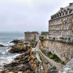 Comment choisir une location de vacances en Bretagne ?